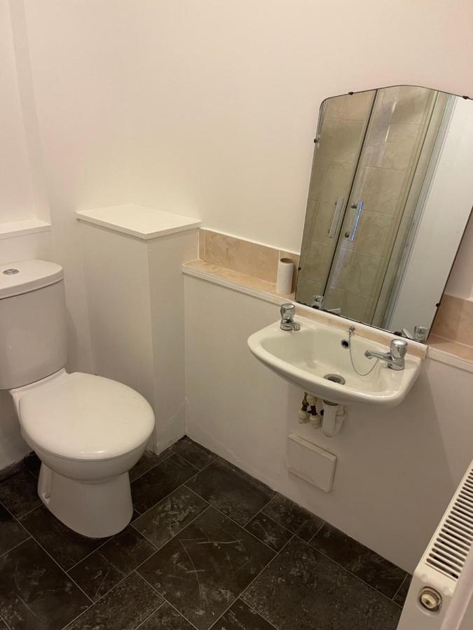 Spacious, Sleeps 17, 3 Bathrooms, Parking, Mansfield Exterior photo